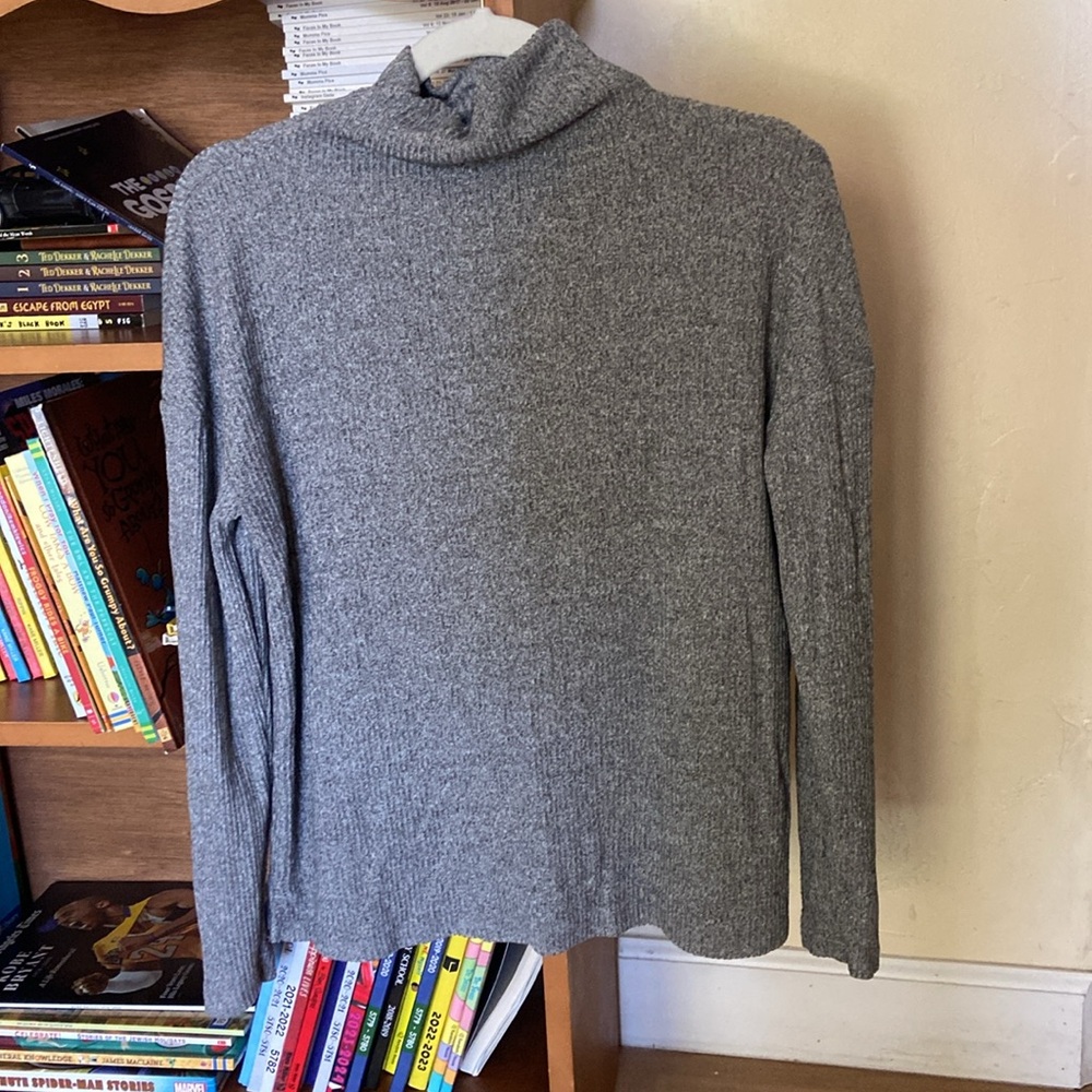 Mock/faux lightweight turtleneck
